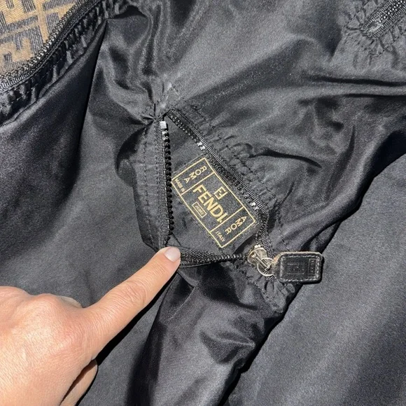 Pre-loved Fendi Zucca vintage reversible coat unisex’s excellent condition.
